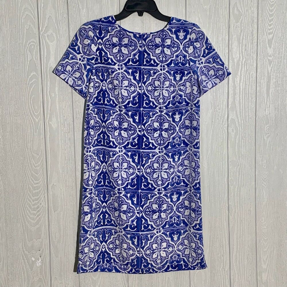 The Limited Blue White Print Short Sleeve Dress Keyhole Back Size Small